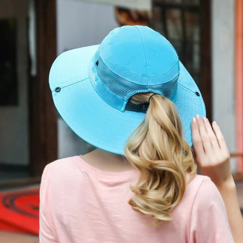 SOMBRERO DE PLAYA CON PROTECCIÓN UV50+ - PARASOL